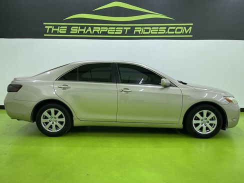 Used 2007 Toyota Camry V6 image 11