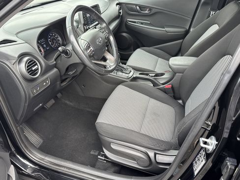 Used 2019 Hyundai Kona SEL image 16