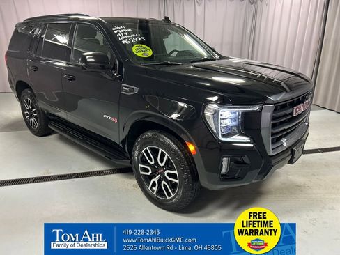 Used 2024 GMC Yukon AT4 w/ Technology Package image 1