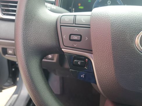 Used 2026 Toyota Camry LE w/ Convenience Package FWD image 20