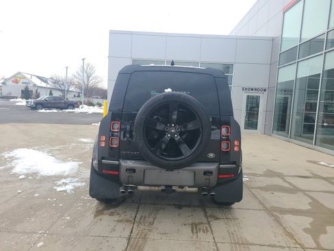 Used 2023 Land Rover Defender 110 Carpathian Edition image 6