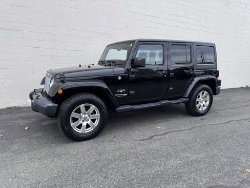 Used 2018 Jeep Wrangler Unlimited Sahara w/ Dual Top Group image 1