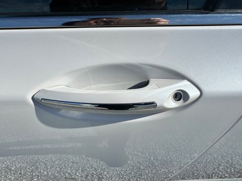 Used 2016 Lincoln MKZ w/ Equipment Group 300A Reserve image 7