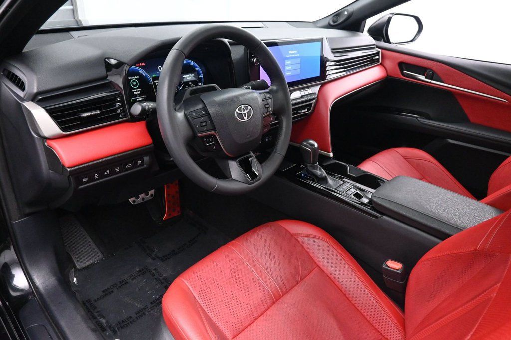Used 2025 Toyota Camry XSE w/ Premium Plus Package AWD/4WD image 10