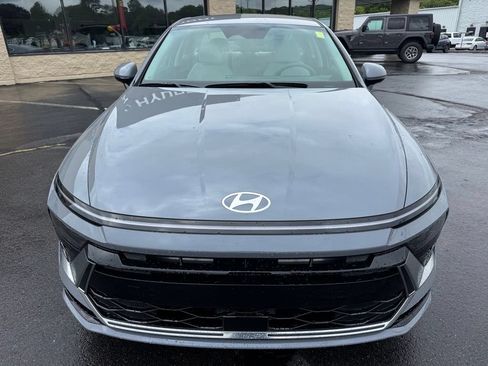 New 2026 Hyundai Sonata SEL FWD image 2