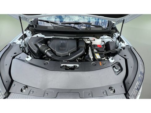 Certified 2026 Buick Enclave Avenir w/ Super Cruise Package AWD/4WD image 33