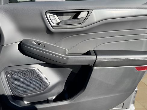 New 2026 Ford Escape Active image 25