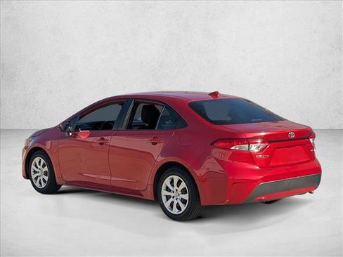 Used 2020 Toyota Corolla LE image 7
