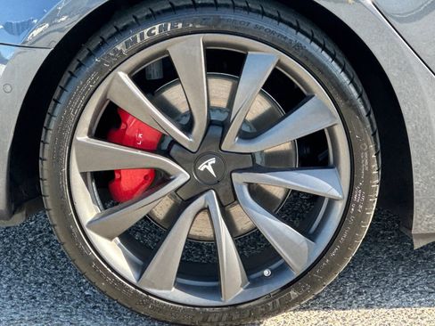 Used 2020 Tesla Model 3 Performance image 11