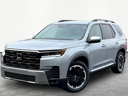 New 2026 Honda Pilot image 1