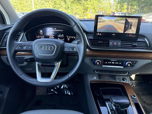 Used 2022 Audi Q5 2.0T Premium Plus w/ Premium Plus Package AWD/4WD image 23