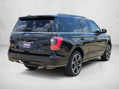 Used 2021 Ford Expedition Limited RWD image 5