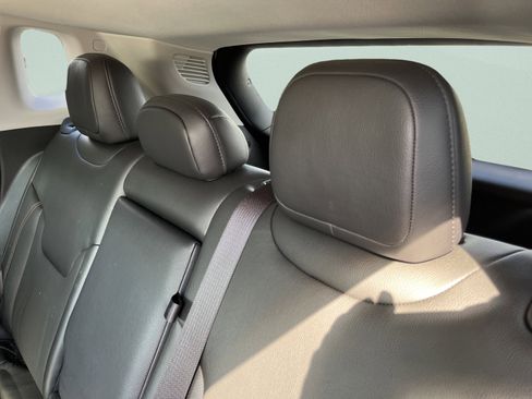 Used 2022 Jeep Compass Latitude image 23