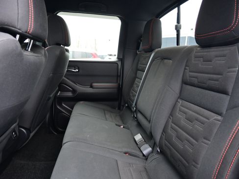 Certified 2022 Nissan Frontier PRO-4X image 13