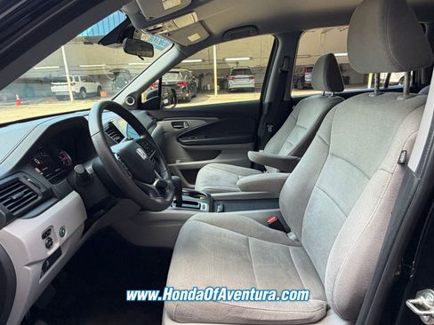 Certified 2020 Honda Pilot EX image 9