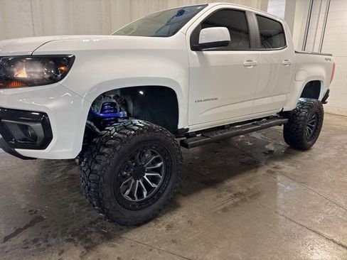 Used 2021 Chevrolet Colorado LT w/ LT Convenience Package image 20