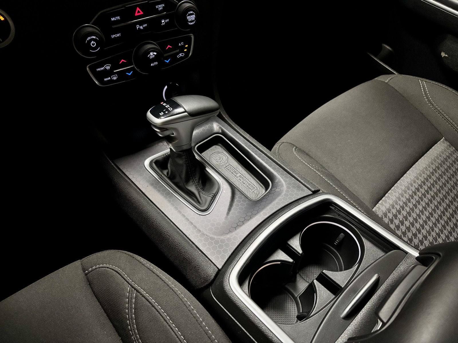 Used 2018 Dodge Charger R/T RWD image 25