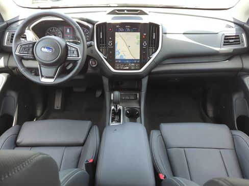 Used 2025 Subaru Ascent Limited w/ Popular Package #2 AWD/4WD image 15