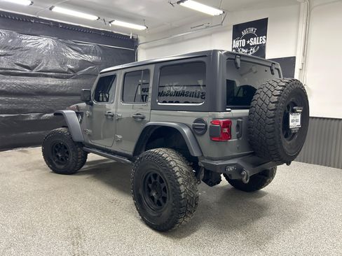 Used 2019 Jeep Wrangler Unlimited Rubicon AWD/4WD image 4