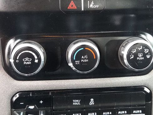 Used 2022 RAM 3500 Tradesman w/ Safety Group image 17