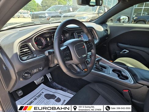 Used 2022 Dodge Challenger SXT w/ Blacktop Package RWD image 7