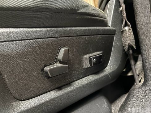 Used 2022 RAM 2500 Big Horn w/ Level C Equiment Group image 14