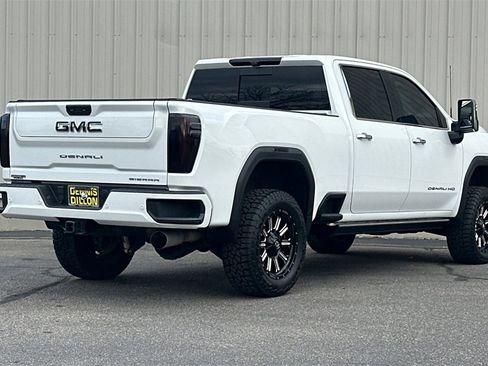Used 2024 GMC Sierra 2500 Denali Ultimate image 5