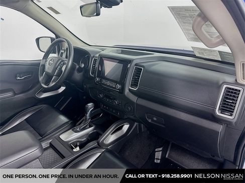 Used 2024 Nissan Frontier SL w/ Technology Package image 29
