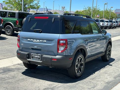 New 2026 Ford Bronco Sport Outer Banks w/ Outer Banks Tech Package+ AWD/4WD image 7