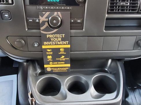 Used 2014 Chevrolet Express 3500 Extended RWD image 13