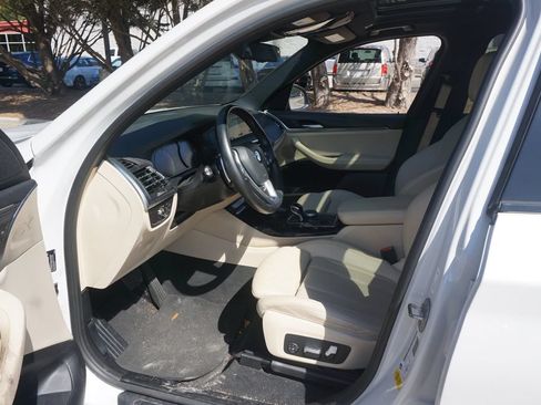 Used 2022 BMW X3 sDrive30i RWD image 2