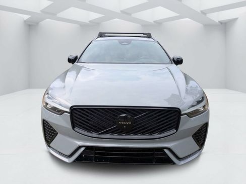 Certified 2026 Volvo XC60 B5 Ultra w/ Climate Package AWD/4WD image 8