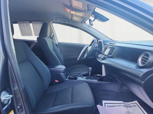 Used 2018 Toyota RAV4 LE w/ All Weather Liner Package AWD/4WD image 16