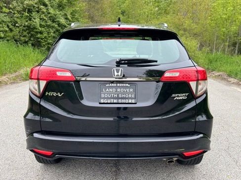Used 2019 Honda HR-V Sport image 6