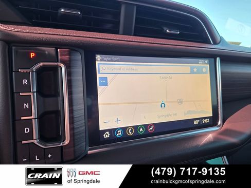 Used 2021 GMC Yukon Denali w/ Denali Premium Package AWD/4WD image 17