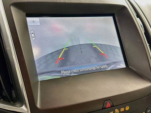 Used 2020 Ford Edge Titanium w/ Equipment Group 301A AWD/4WD image 22