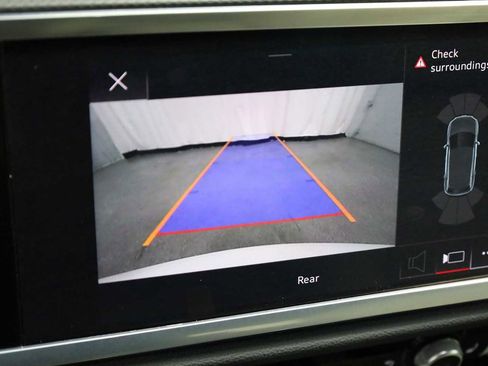 Used 2022 Audi Q3 2.0T Premium w/ Convenience Package AWD/4WD image 30