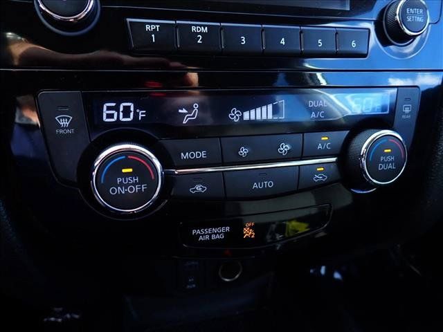 Used 2017 Nissan Rogue SV AWD/4WD image 20