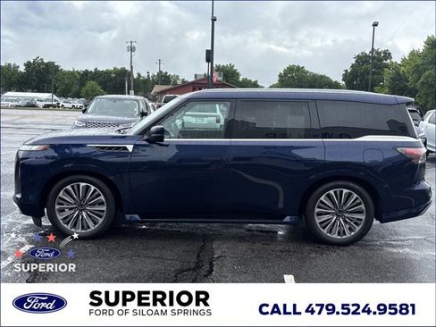 Used 2025 INFINITI QX80 Sensory AWD/4WD image 11