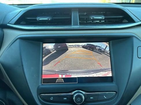 Used 2021 Chevrolet TrailBlazer ACTIV w/ Driver Confidence Package AWD/4WD image 21