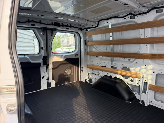 Certified 2025 Ford Transit 250 Low Roof w/ Exterior Upgrade Package RWD image 11