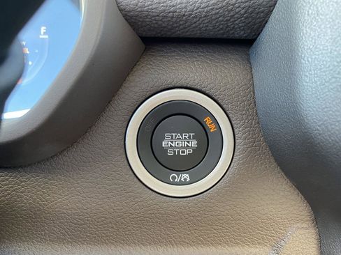 New 2026 RAM 2500 Laramie w/ Towing Technology Group image 20