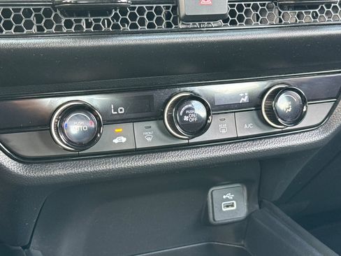 Used 2024 Honda HR-V LX image 18