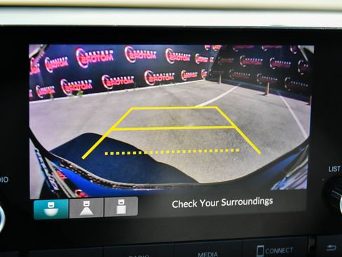 Used 2023 Honda Accord LX image 17