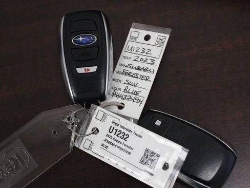 Used 2023 Subaru Forester Limited AWD/4WD image 7