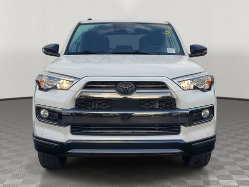 Used 2020 Toyota 4Runner SR5 image 2