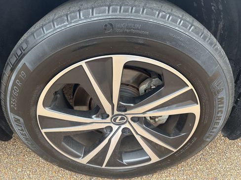 Used 2023 Lexus RX 350 FWD image 9