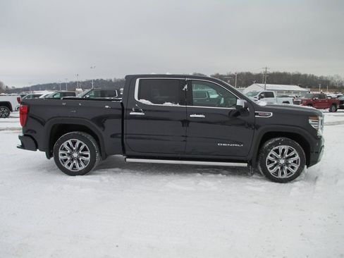 New 2026 GMC Sierra 1500 Denali image 3