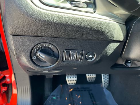 Used 2023 Dodge Challenger R/T RWD image 13