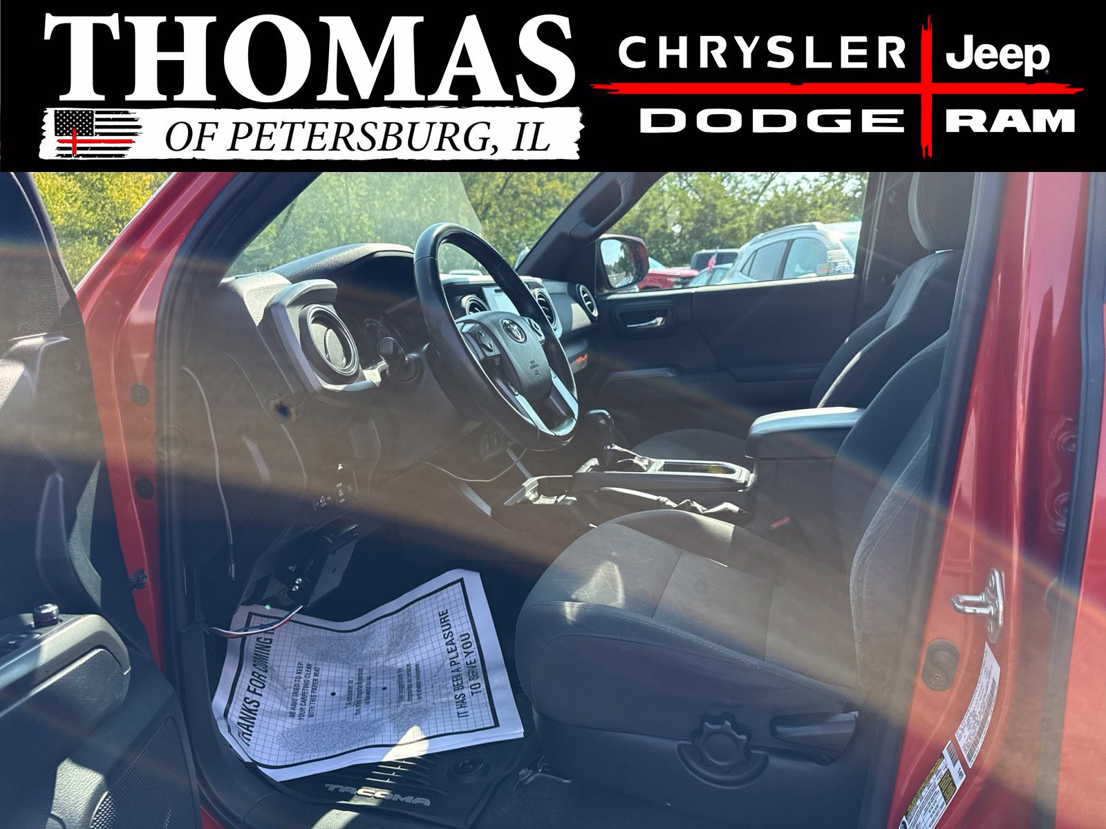 Used 2018 Toyota Tacoma TRD Sport w/ Technology Package AWD/4WD image 10